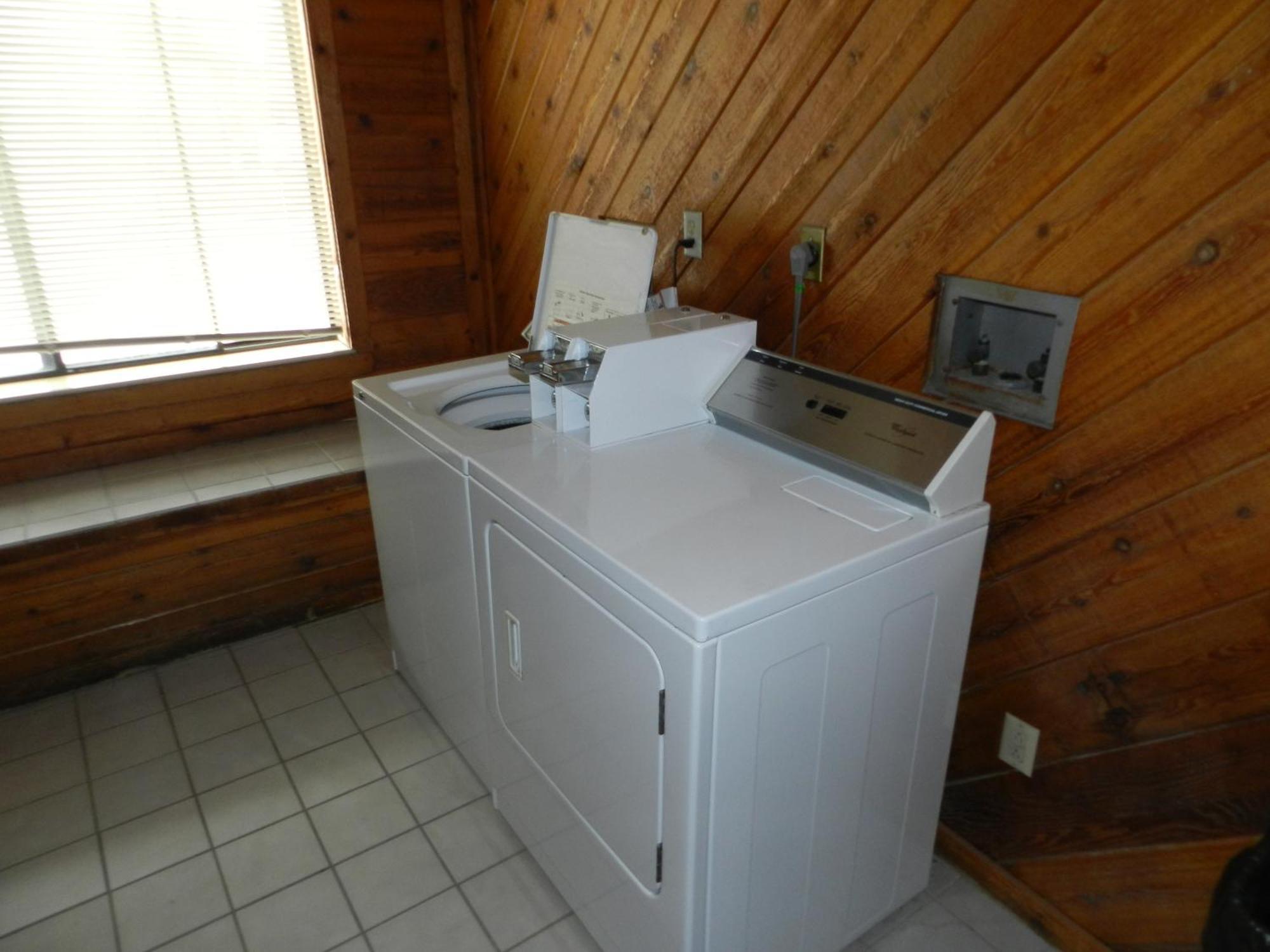 Super 8 By Wyndham Ottumwa Motel Екстериор снимка